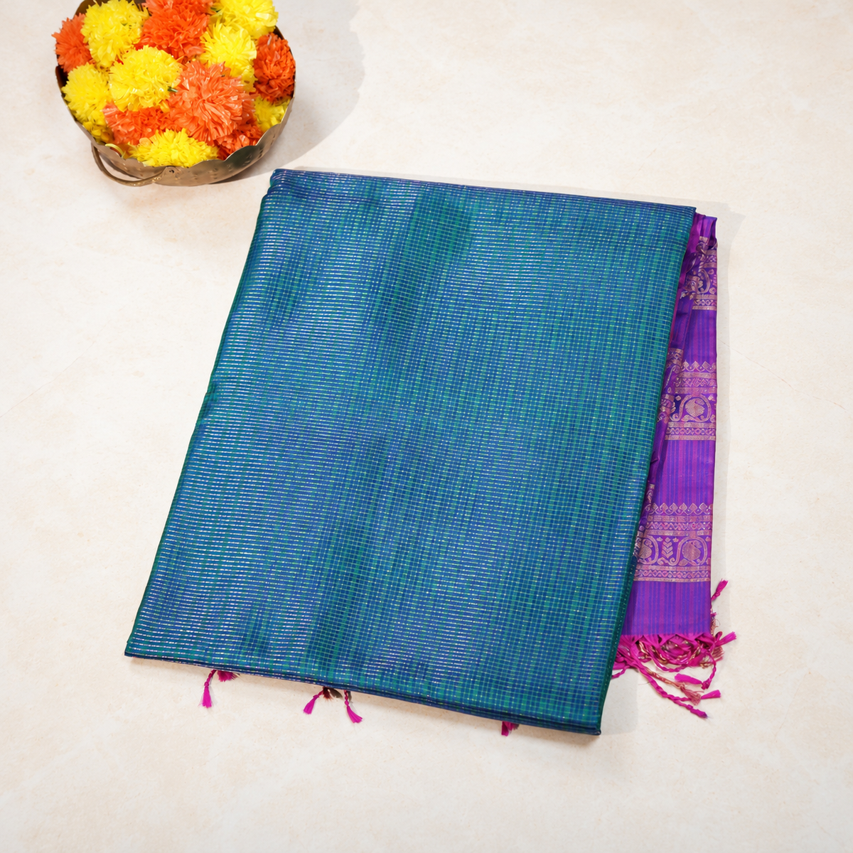 Peacock Green Light weight Kanchipuram Silk Saree With Rettaipettu Boders
