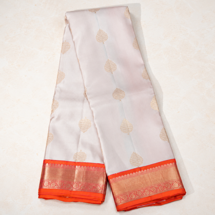 Biege Light Weight Kanchipuram Silk Saree With Pinkish Orange Borders