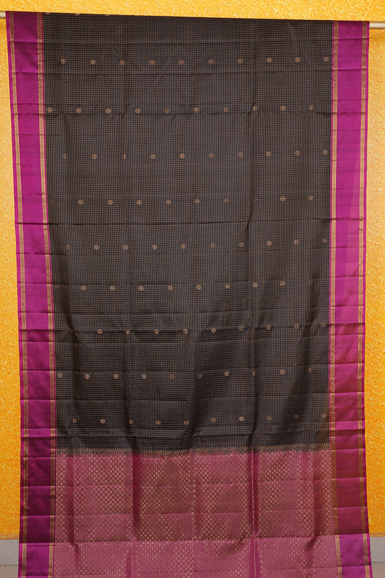 Black Light Weight Kanchipuram Silk Saree