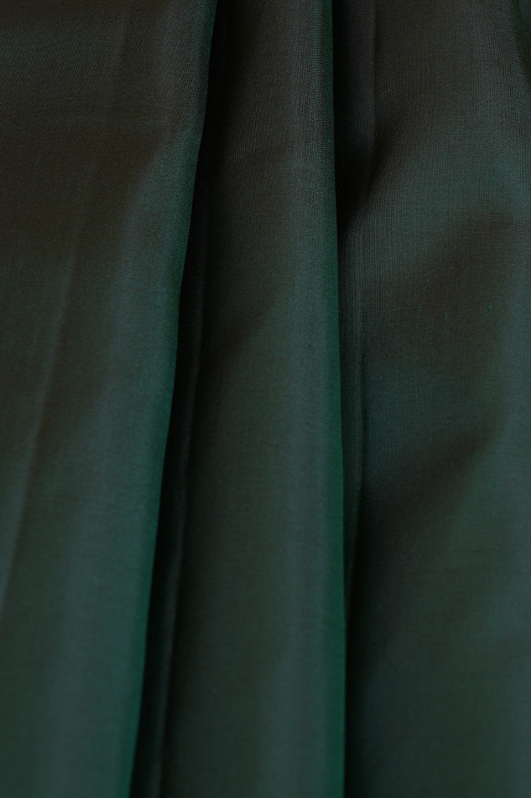Bottle Green Lightweight Kanchipuram Silk Saree with Temple Borders