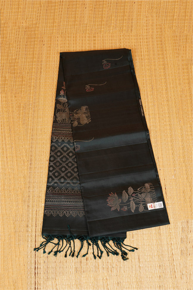 Dark Green Borderless Pure Softsilk Saree