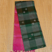 Dark Green Borderless Pure Soft Silk Saree with Rani Pink Pallu