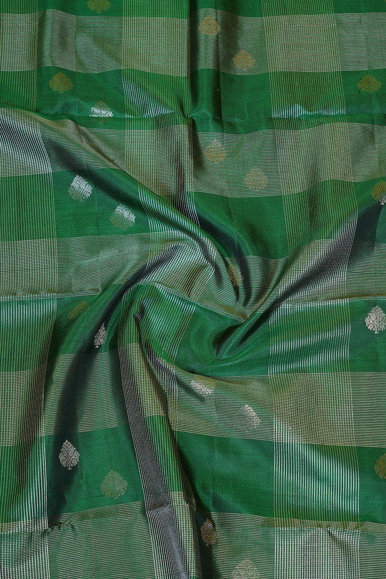 Dark Green Borderless Pure Soft Silk Saree with Rani Pink Pallu