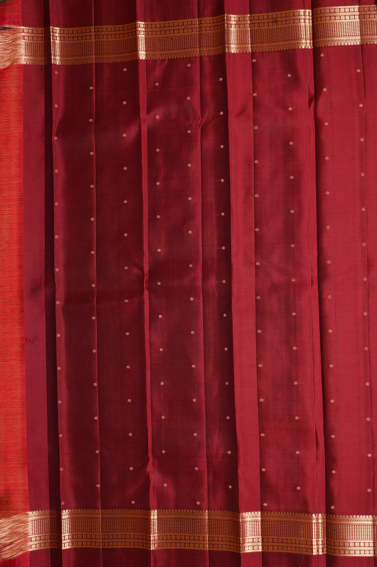 Dark Green Pure Lightweight Kanchipuram Silk Saree with Maroon Borders