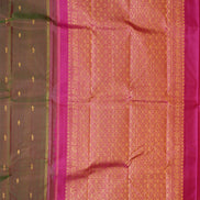 Green with Pink Shot Kanchipuram Silk Saree