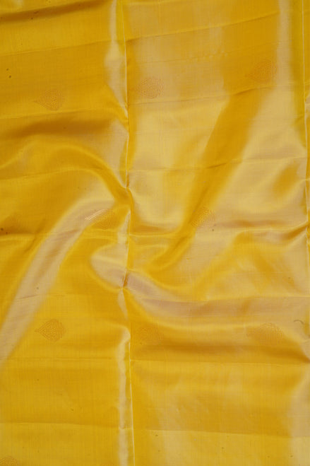 Pastel Yellow Monotone Lightweight Kanchipuram Silk Saree